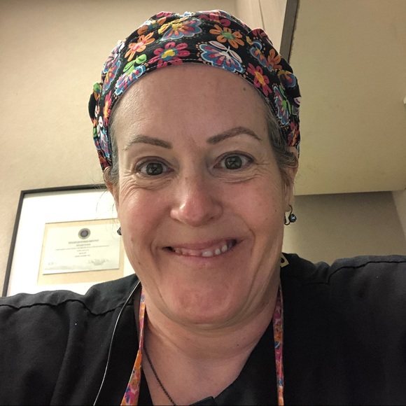 Meet your Posher, Christine - Picture 2 of 2